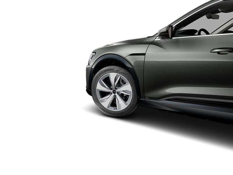 Gebraucht Audi Q8 e-tron Advanced Plus 300 kW (408 PS) 2024 Grau SUV