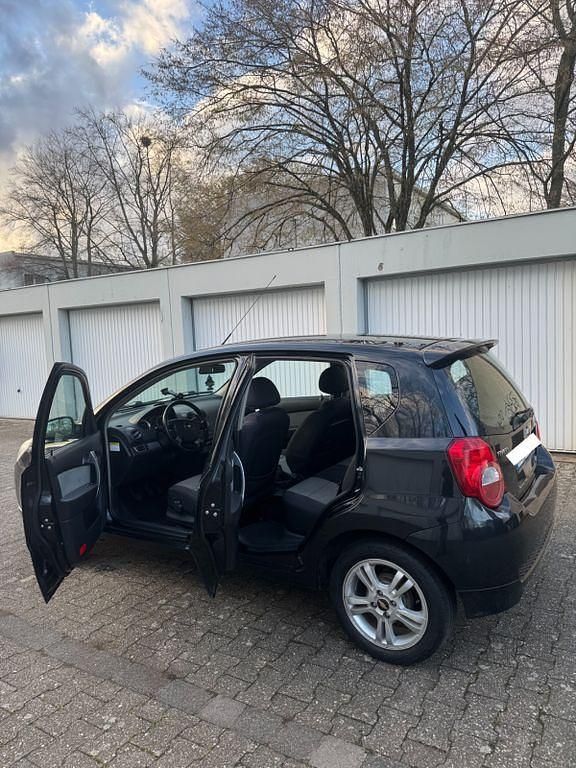 Gebraucht Chevrolet Aveo 101 PS (74 kW) 2009 Schwarz Limousine