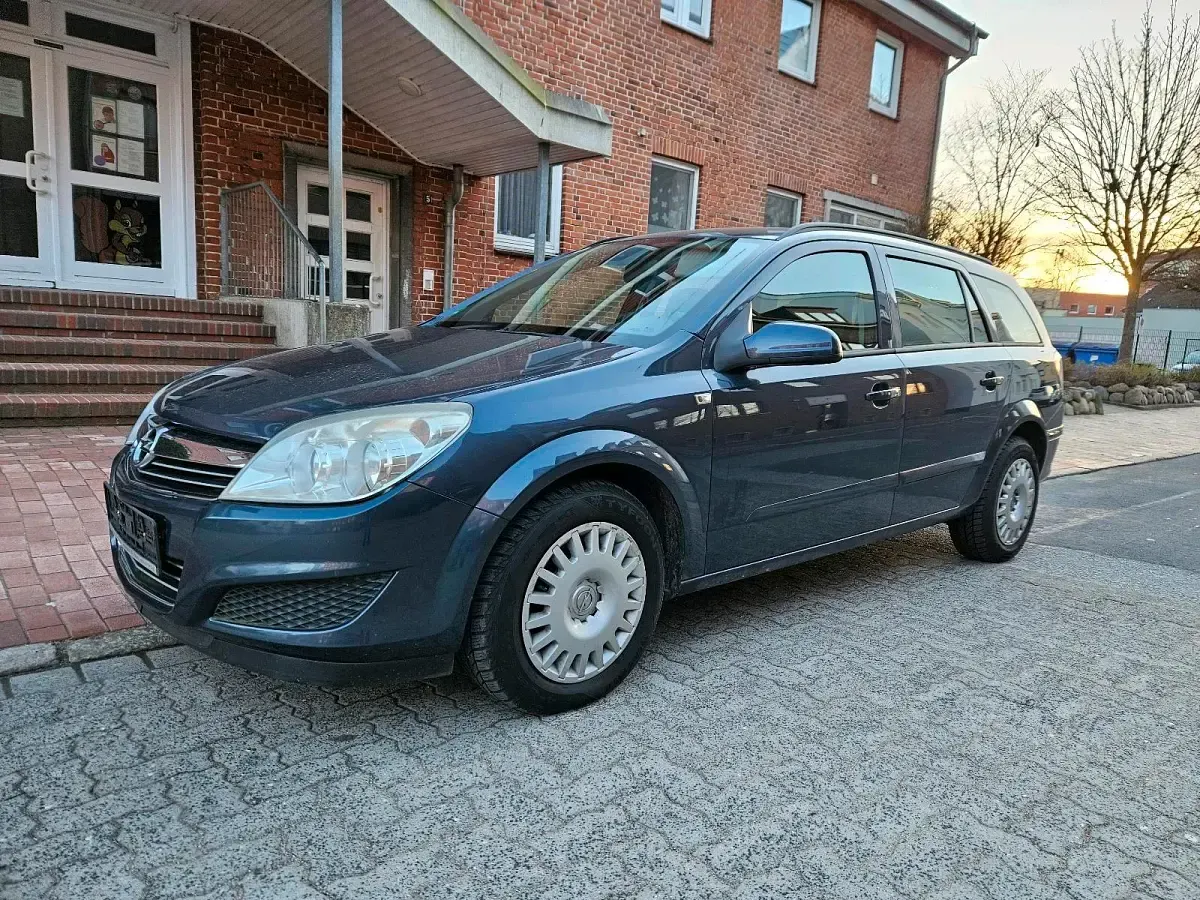 Usata Opel Astra 105 CV (77 kW) 2008 Grigio Station wagon