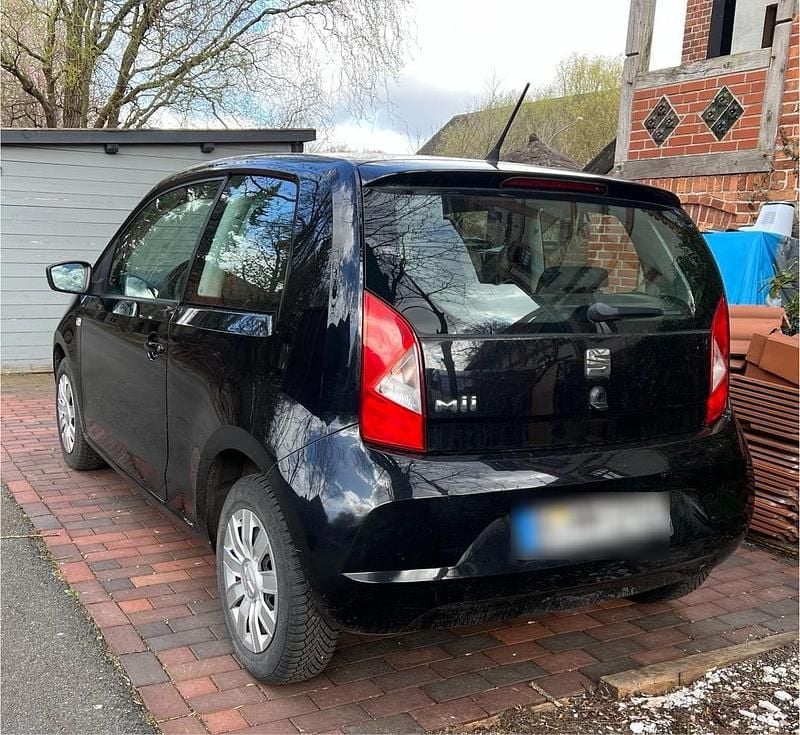 Gebraucht Seat Mii 44 PS (32 kW) 2018 Schwarz Kleinwagen