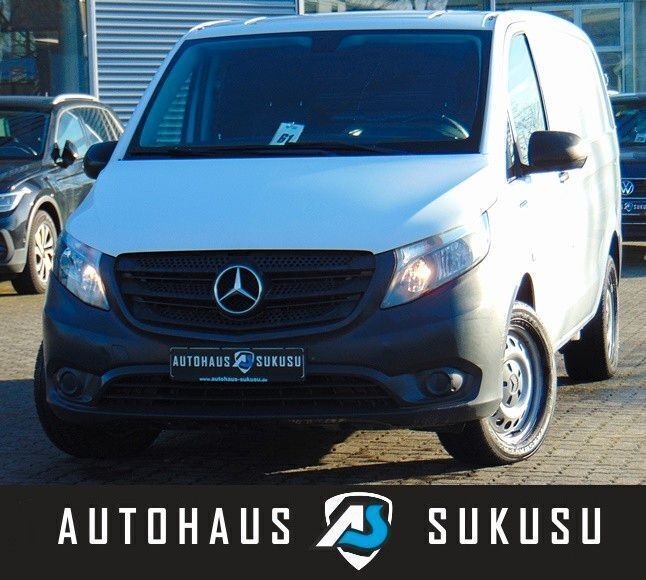 Arktikweiß Gebraucht 2020 Mercedes e-Vito Van / Kleinbus | 15.990 € (Superpreis) - Bild 1/4