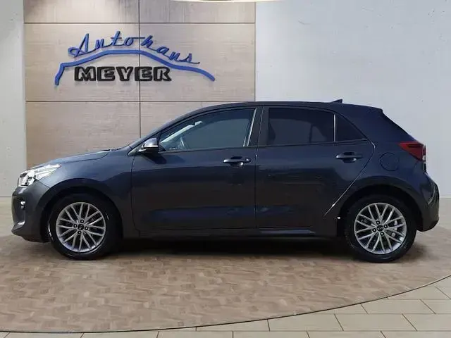 Gebraucht Kia Rio DREAM-TEAM Edition 84 PS (61 kW) 2020 (abt) graphite met. Kleinwagen
