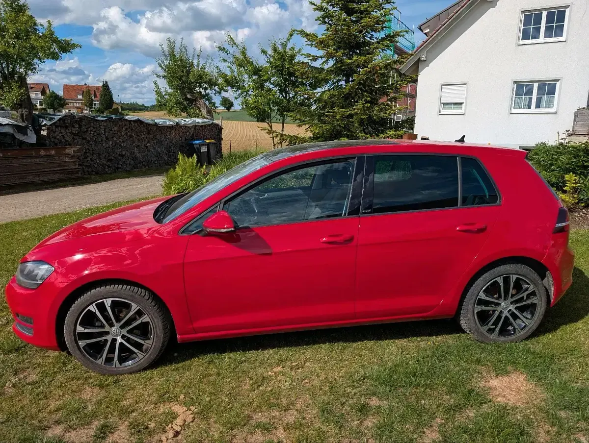 Gebraucht VW Golf VII 150 PS (110 kW) 2016 Rot Limousine
