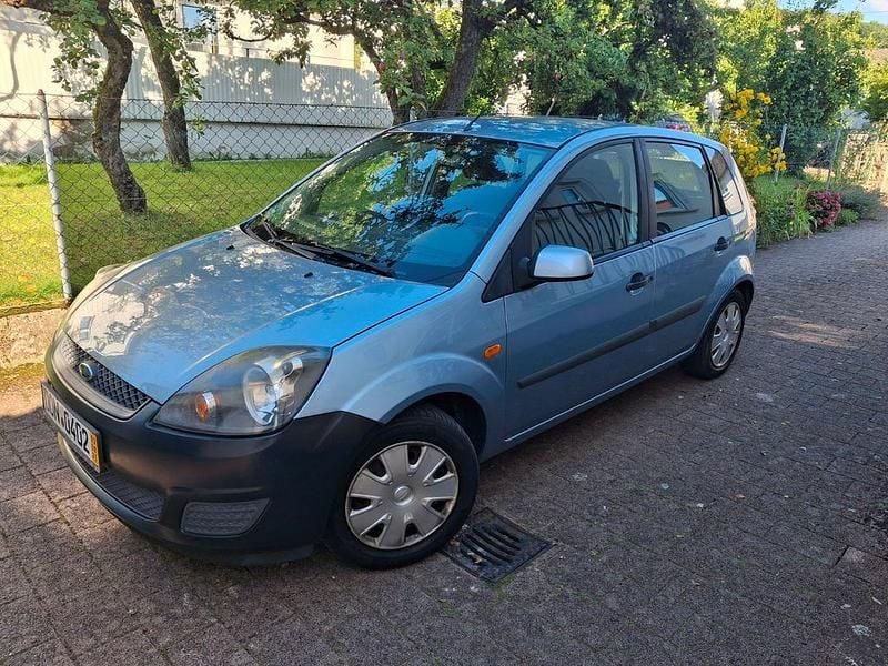 Blau Gebraucht 2007 Ford Fiesta Fun X Kleinwagen | 1.350 € (Guter Preis) - Bild 1/4