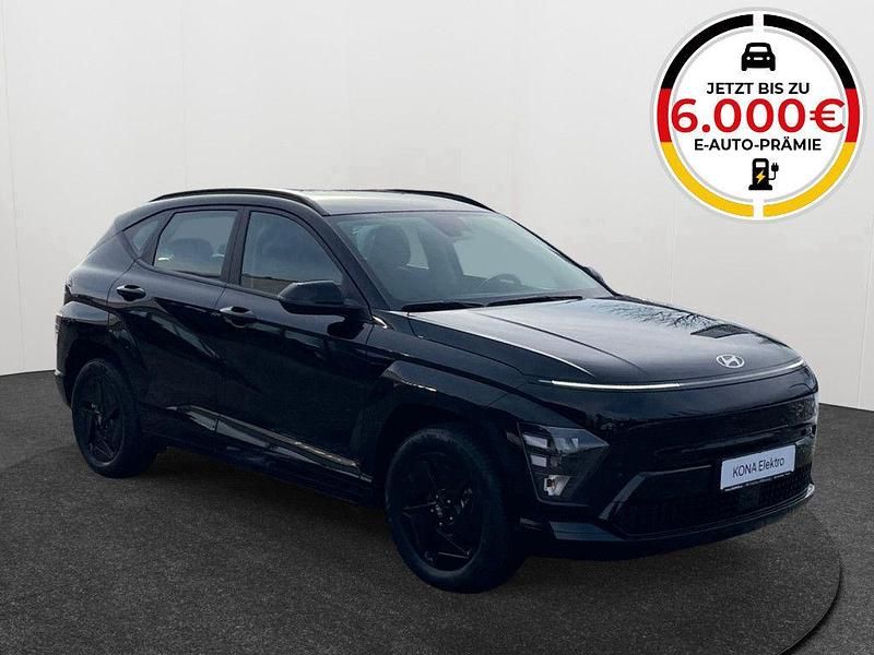 Neu Hyundai Kona Select 99 kW (135 PS) 2026 Grau SUV