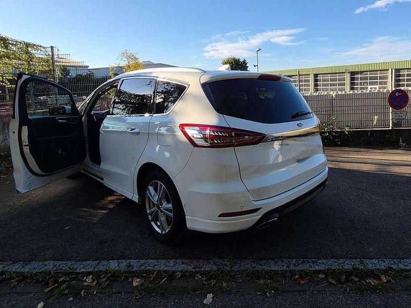Gebraucht Ford S-MAX Titanium 190 PS (139 kW) 2020 Van / Kleinbus