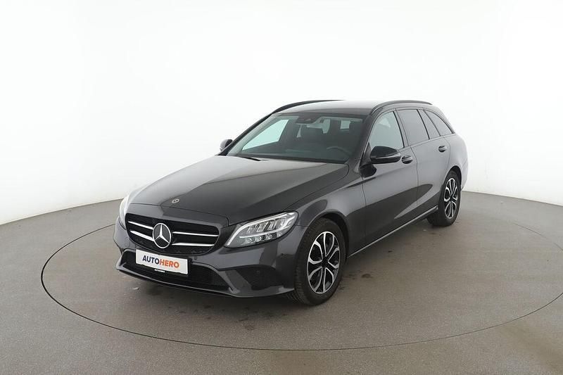 Grau Gebraucht 2019 Mercedes C180 Avantgarde Kombi | 25.650 € (Fairer Preis) - Bild 1/3
