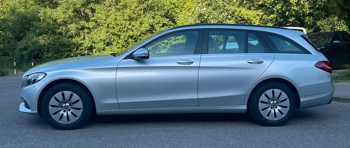 Second-hand Mercedes C220 170 CP (125 kW) 2017 Argintiu Break