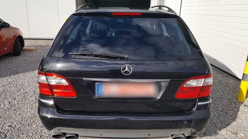 Gebraucht Mercedes E55 AMG AMG 476 PS (350 kW) 2004 Schwarz Kombi