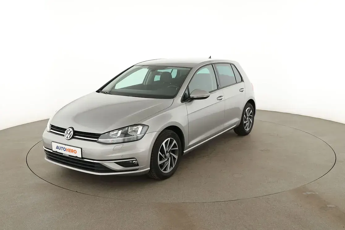 Gebraucht VW Golf VII Sound 2017 Limousine