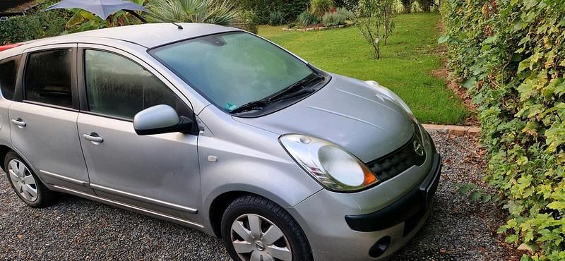 Silber Gebraucht 2006 Nissan Note Van / Kleinbus | 1.300 € (Guter Preis) - Bild 1/4