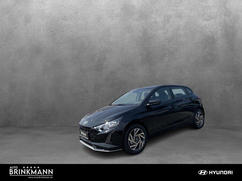 Mangrove green / mic Neu 2024 Hyundai i20 Select Kleinwagen | 16.498 € (Superpreis) - Bild 1/4