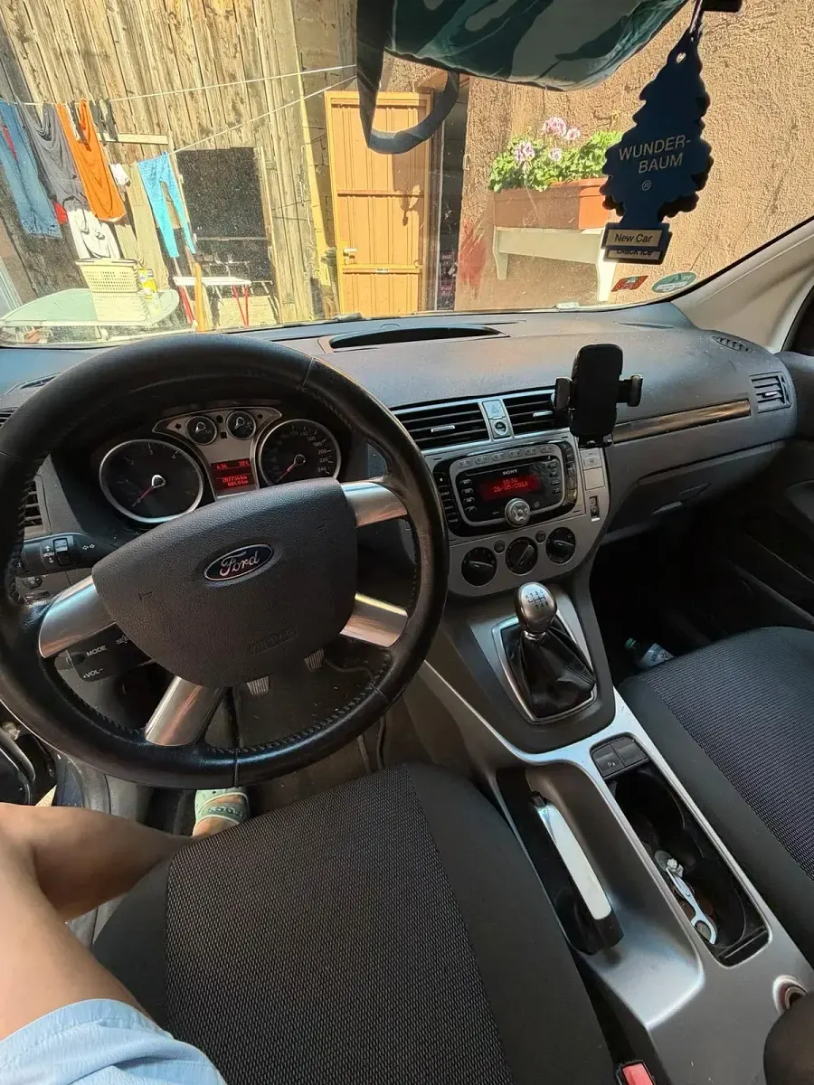 Gebraucht Ford Kuga 140 PS (102 kW) 2012 SUV