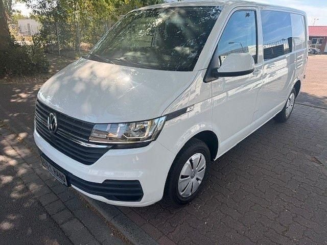 Weiß Gebraucht 2021 VW T6.1 Van | 19.900 € (Teuer) - Bild 1/4