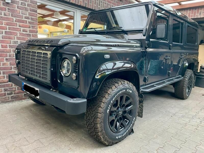 Grau Gebraucht 2015 Land Rover Defender SUV | 55.300 € (Superpreis) - Bild 1/4