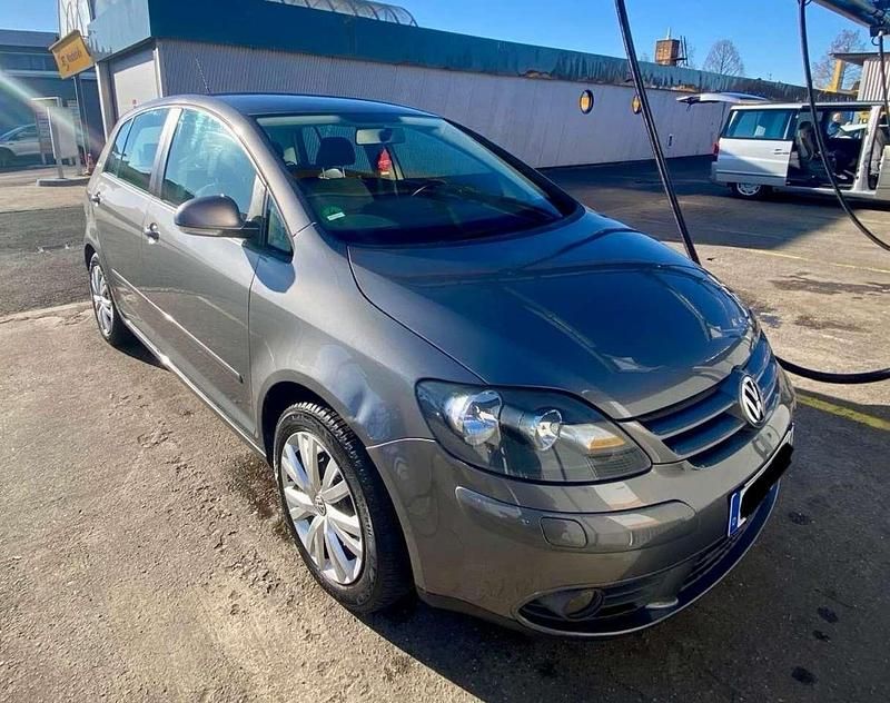 Grau Gebraucht 2007 VW Golf Plus Cross Van / Kleinbus | 2.999 € (Teuer) - Bild 1/4