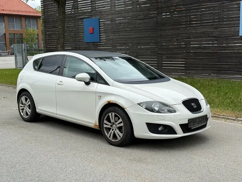 Gebraucht Seat Leon Stylance 160 PS (117 kW) 2009 Weiß Kleinwagen
