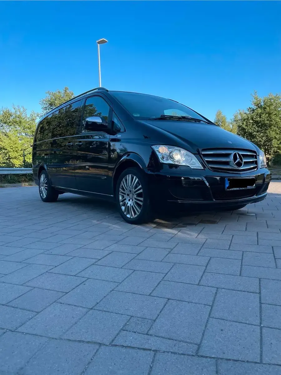 Gebraucht Mercedes Viano 224 PS (164 kW) 2014 Schwarz Van / Kleinbus