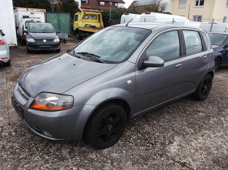 Gebraucht Chevrolet Kalos 94 PS (69 kW) 2007 Grau Kleinwagen