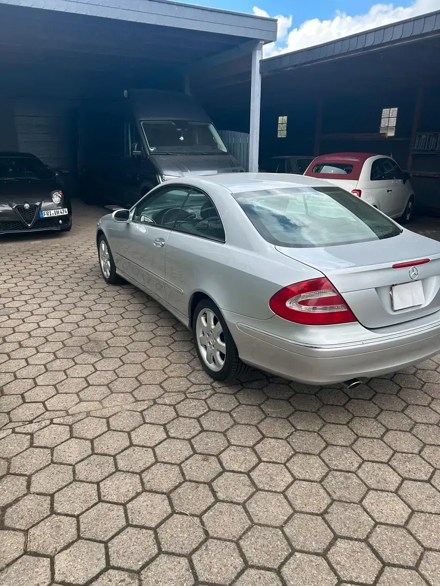 Gebraucht Mercedes CLK320 2004 Silber Coupé