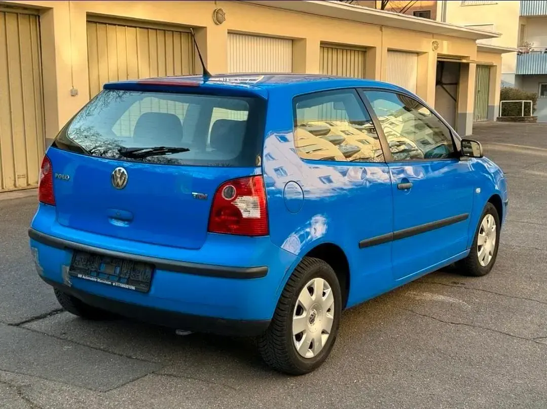 Gebraucht VW Polo 101 PS (74 kW) 2003 Blau Kleinwagen