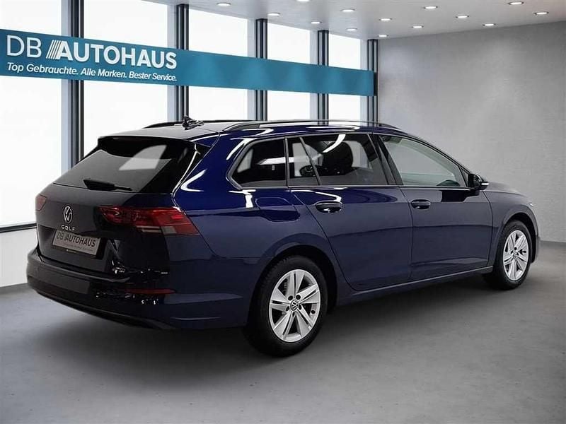 Gebraucht VW Golf VIII Business 150 PS (110 kW) 2024 Blau Kombi
