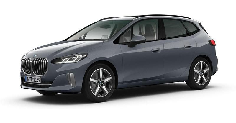 Grau Gebraucht 2024 BMW 223 Active Tourer Comfort Edition Van / Kleinbus | 45.768 € (Etwas zu teuer) - Bild 1/4