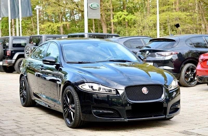Gebraucht Jaguar XF R-Sport 275 PS (202 kW) 2014 Schwarz Limousine