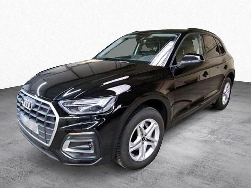 Gebraucht Audi Q5 Basis 204 PS (150 kW) 2024 Brillantschwarz SUV
