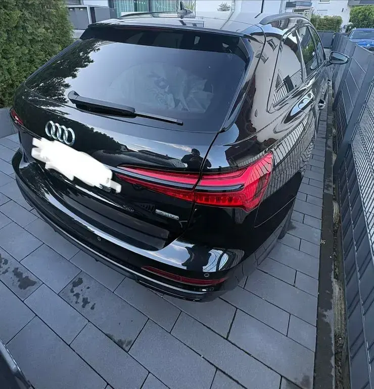 Używany Audi A6 S-Line 286 KM (210 kW) 2020 Czarny Kombi