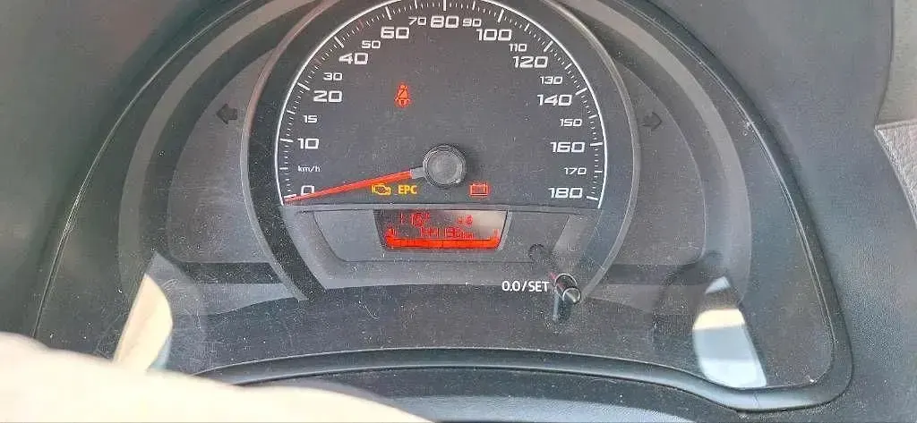 Gebraucht Seat Mii 60 PS (44 kW) 2013 Weiß Kleinwagen