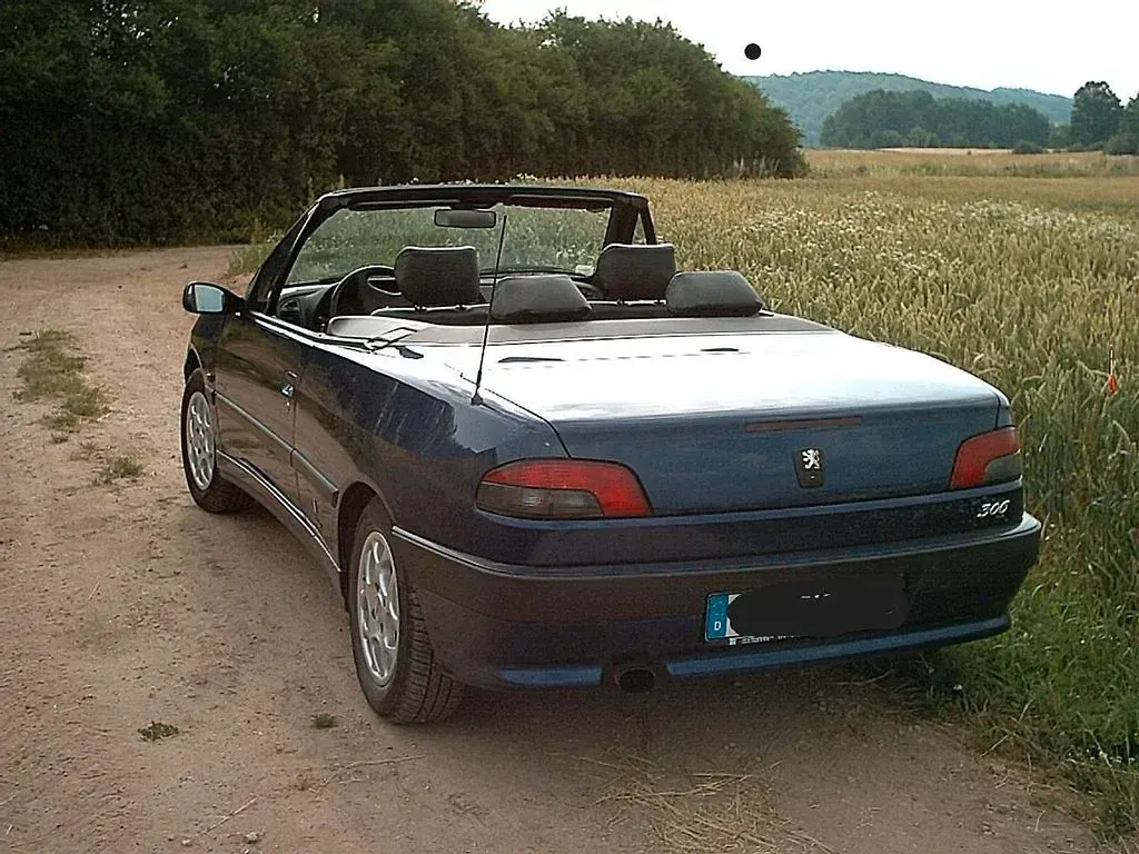 Gebraucht Peugeot 306 Cabriolet 88 PS (64 kW) 1999 Blau Cabrio