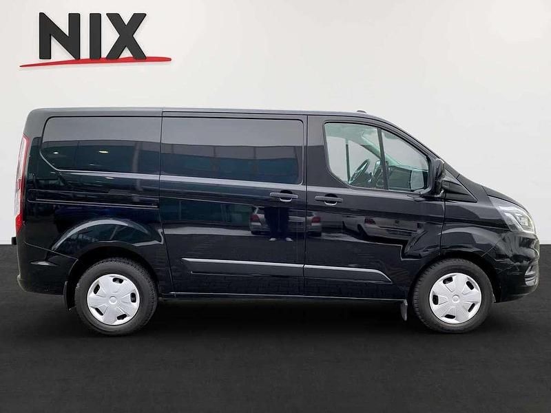 Gebraucht Ford Transit Custom 125 PS (91 kW) 2021 Obsidianschwarz metallic Van / Kleinbus