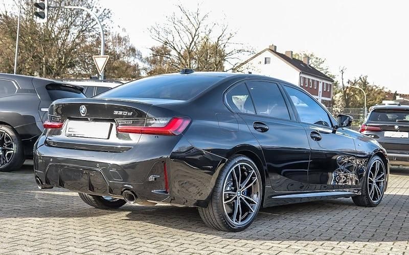 Gebraucht BMW 330 M Sport 286 PS (210 kW) 2024 Schwarz Limousine
