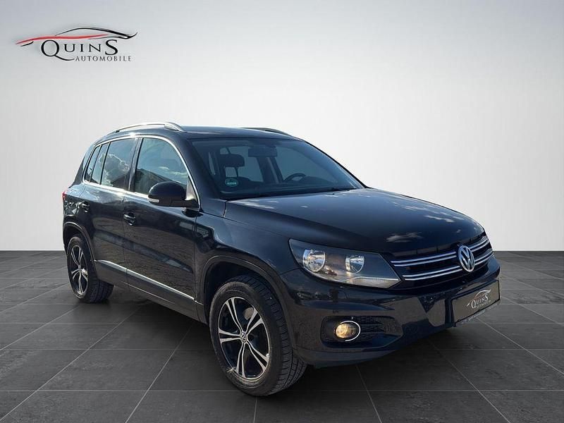 Schwarz Gebraucht 2012 VW Tiguan Style SUV | 7.990 € (Fairer Preis) - Bild 1/4