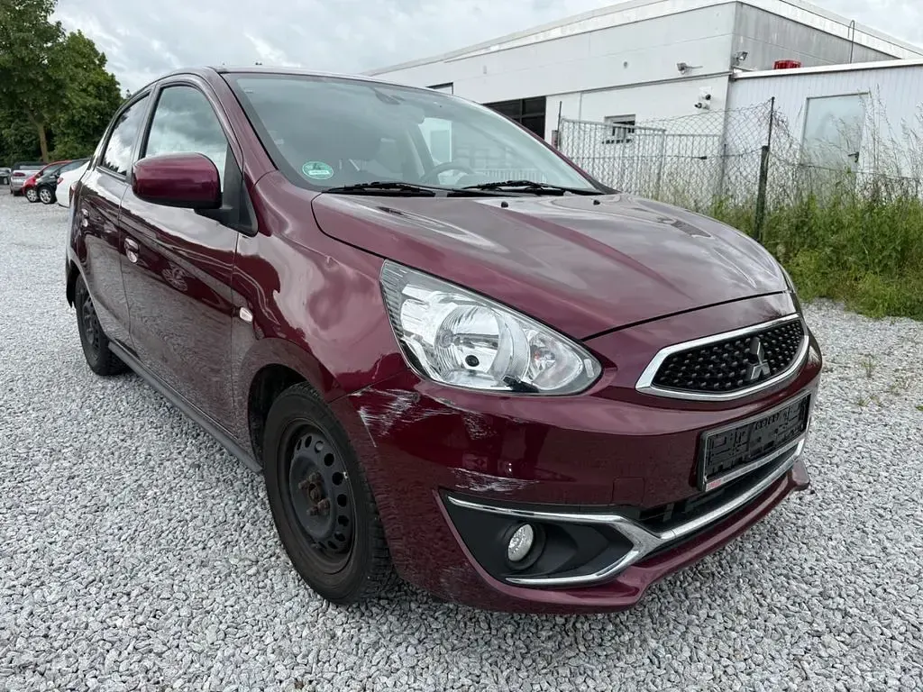 Gebraucht Mitsubishi Space Star Edition+ 71 PS (52 kW) 2016 Rot Kleinwagen