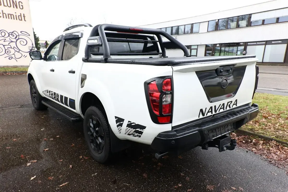 Gebraucht Nissan Navara N-Guard 190 PS (139 kW) 2021 Pearl white tricoat Pickup