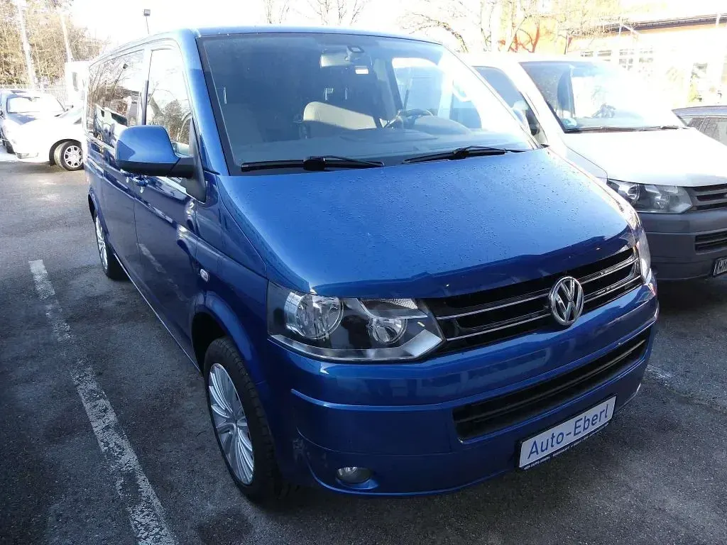Gebraucht VW Multivan Comfortline 179 PS (131 kW) 2012 Blau Van / Kleinbus