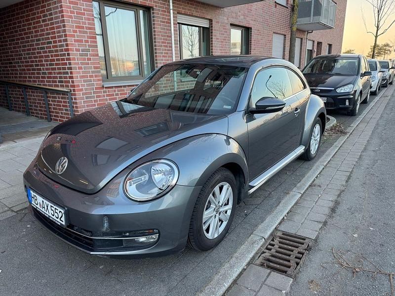Gebraucht VW Beetle 105 PS (77 kW) 2012 Grau Kleinwagen