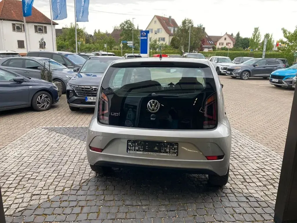 Gebraucht VW up! move up! 75 PS (55 kW) 2019 Silber Kleinwagen
