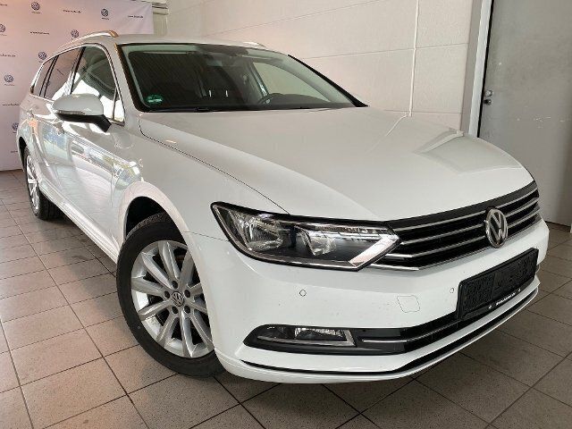 Gebraucht VW Passat Comfortline 120 PS (88 kW) 2015 Weiß Kombi