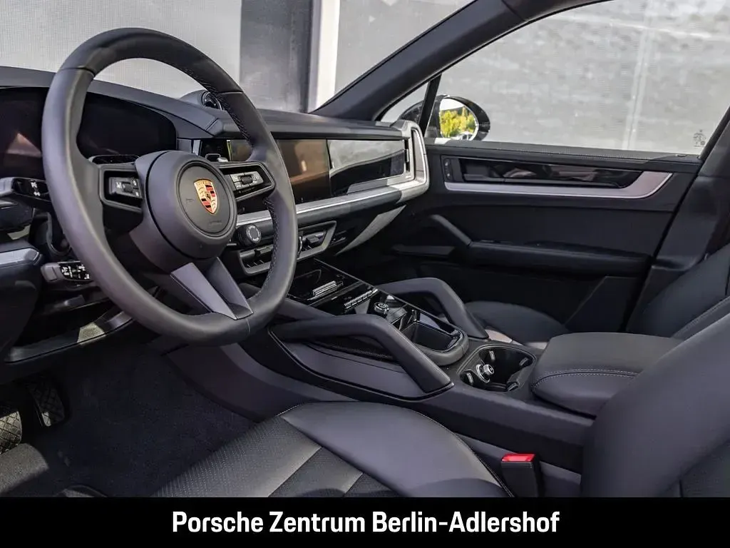 Gebraucht Porsche Cayenne 354 PS (260 kW) 2026 Schwarz SUV