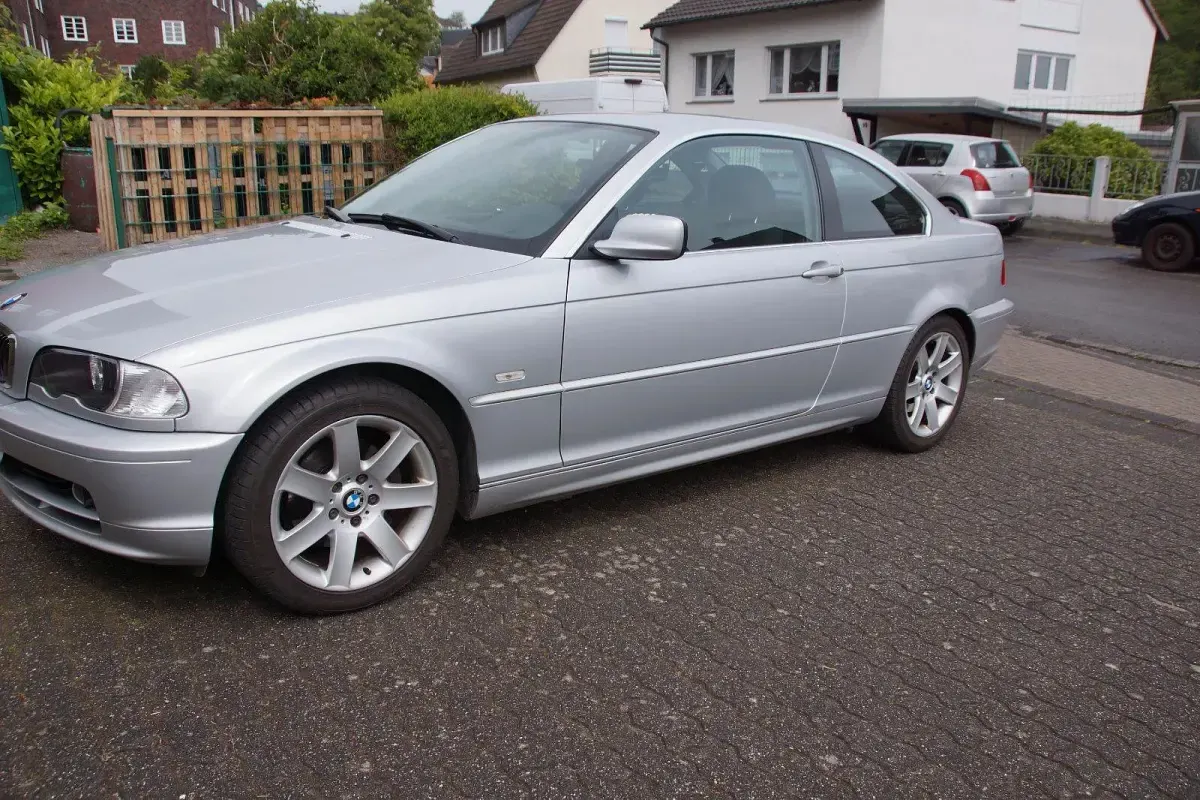 Gebraucht BMW 328 216 PS (158 kW) 2000 Silber Coupé