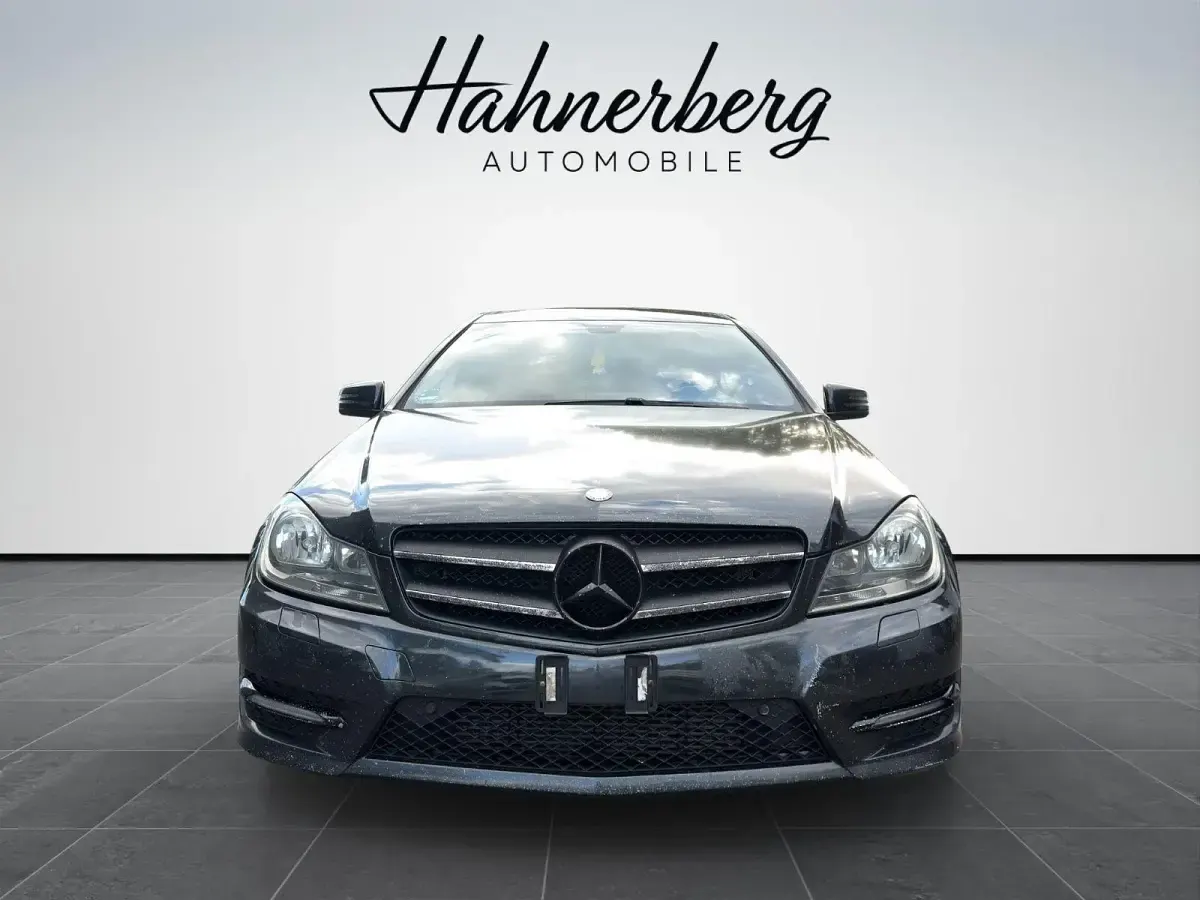 Gebraucht Mercedes C220 AMG line 170 PS (125 kW) 2013 Schwarz Coupé