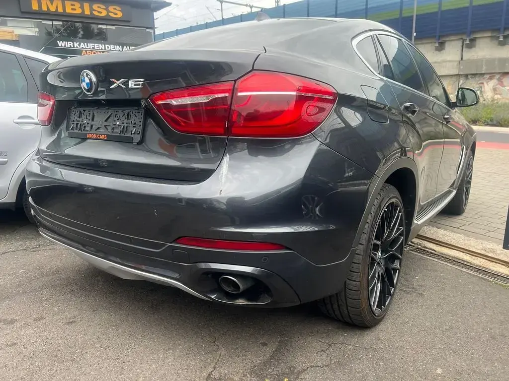 Gebraucht BMW X6 Performance 258 PS (189 kW) 2015 Grau SUV