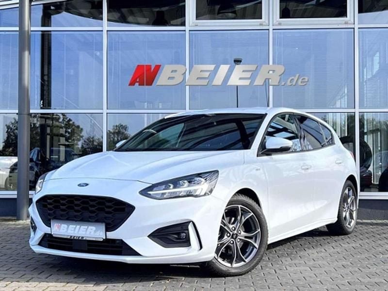 Gebraucht Ford Focus ST-Line 125 PS (91 kW) 2022 Frostweiß Limousine