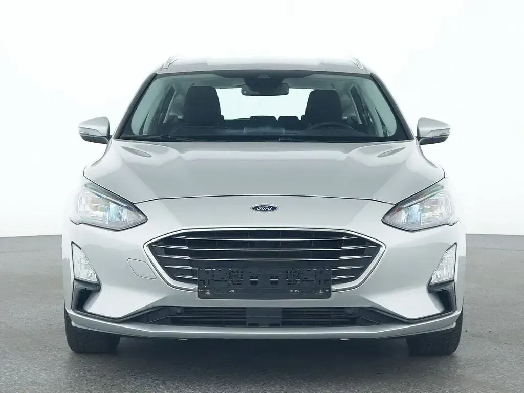 Gebraucht Ford Focus Titanium 125 PS (91 kW) 2021 Silber Kombi