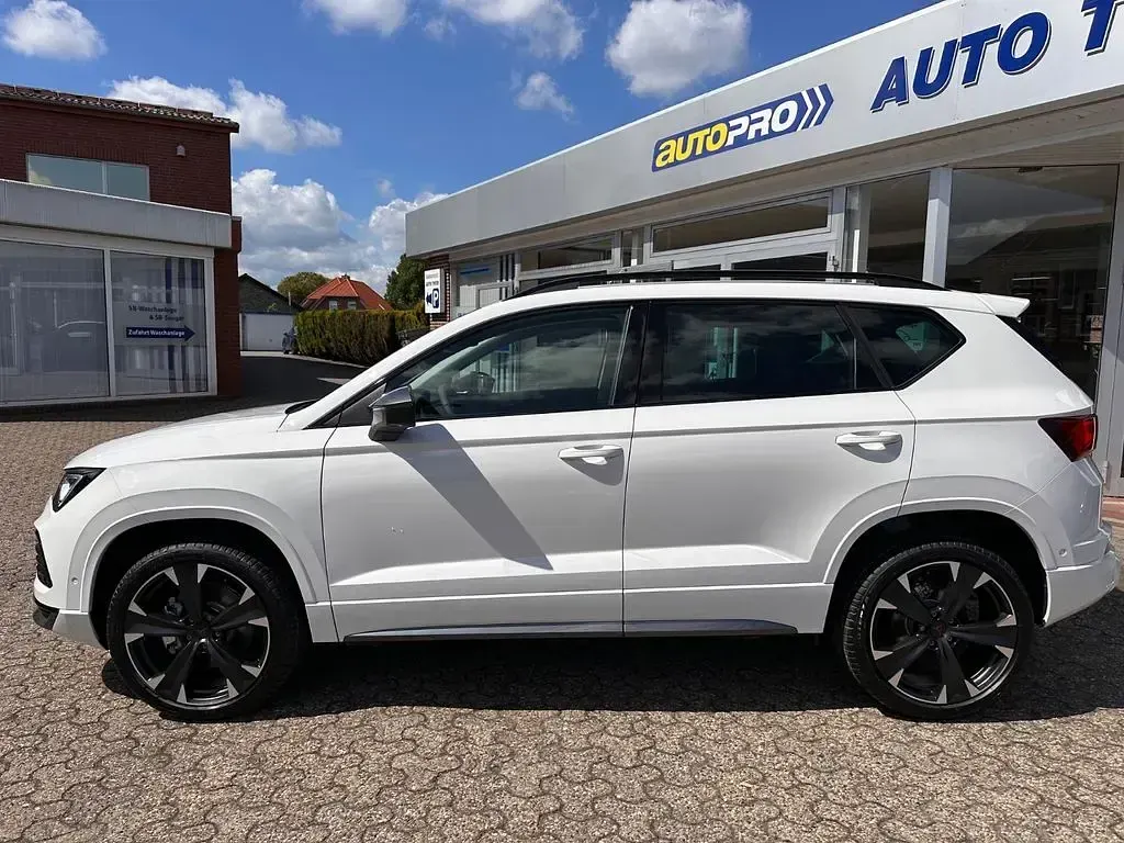 Neu Cupra Ateca 150 PS (110 kW) 2026 Weiß SUV