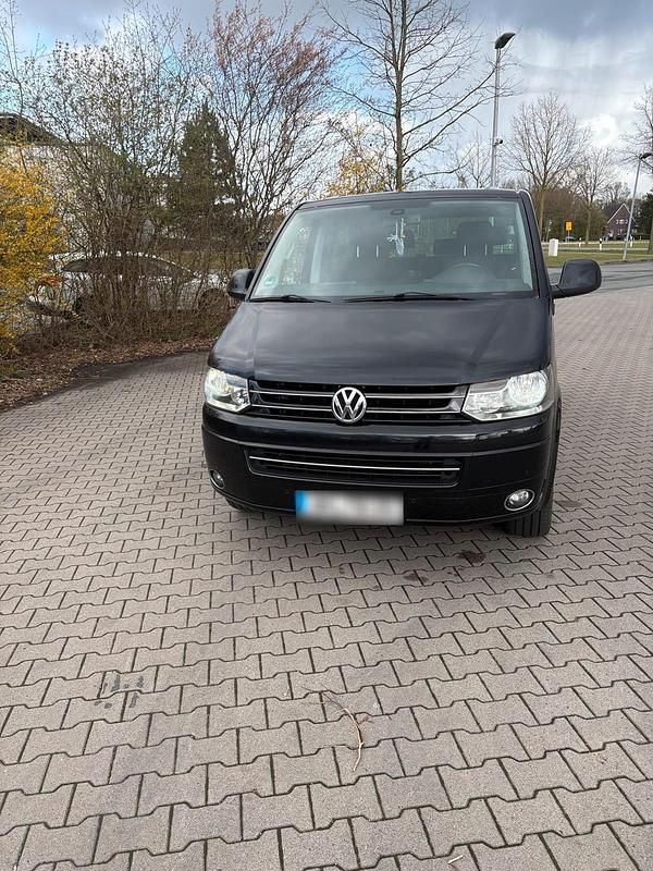 Usata VW Multivan 180 CV (132 kW) 2010 Nero Monovolume