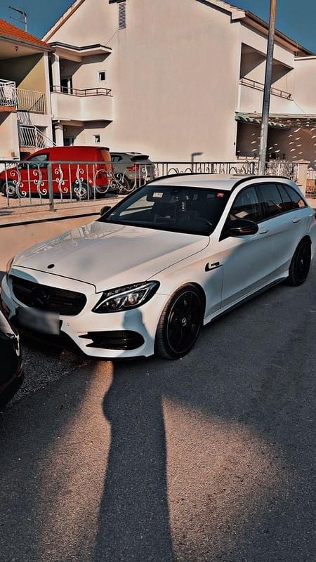 Gebraucht Mercedes C250 AMG line 204 PS (150 kW) 2016 Weiß Kombi